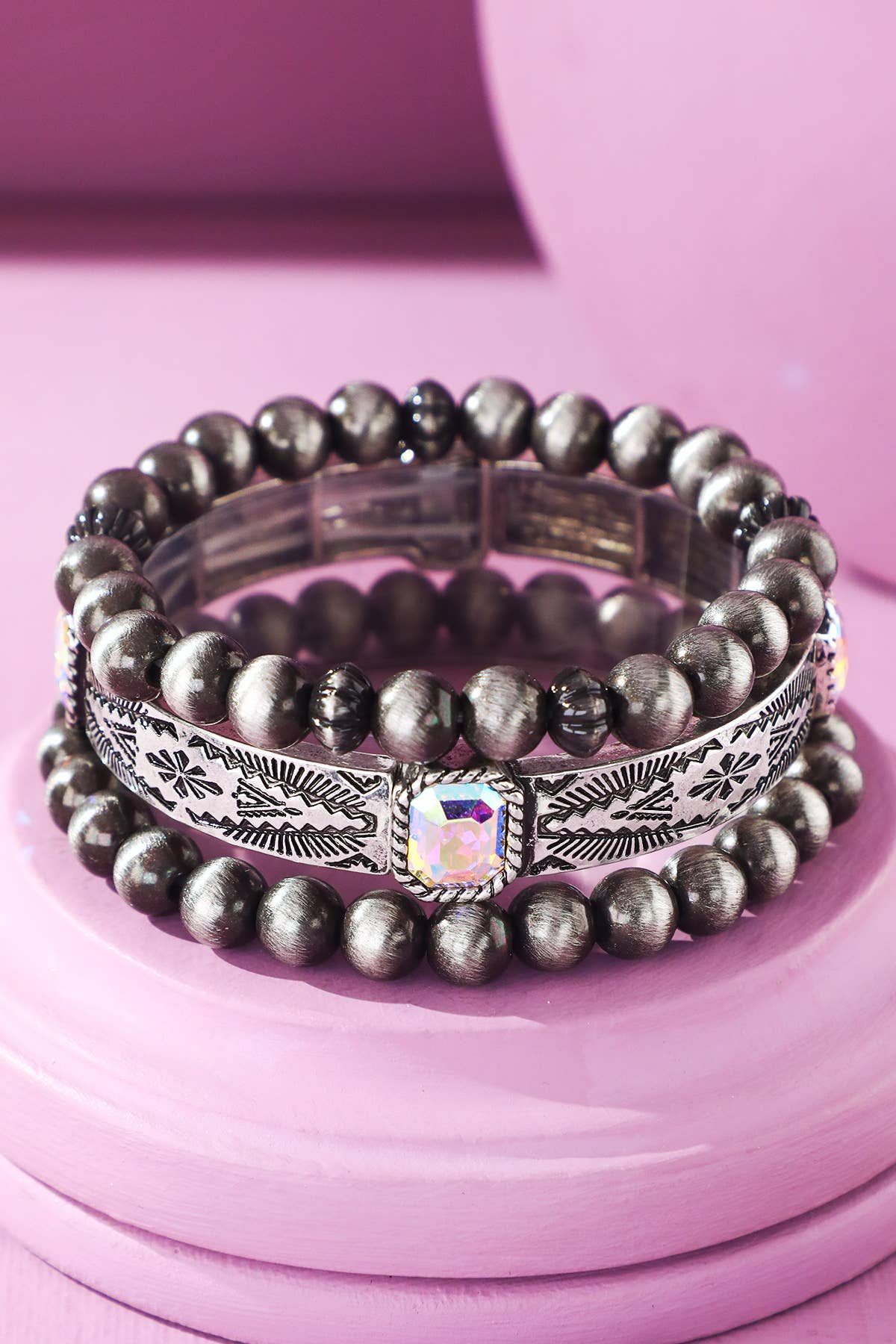 3 Layered Navajo and Glass Stone Stretch Bracelet: SILVER(SBAB)